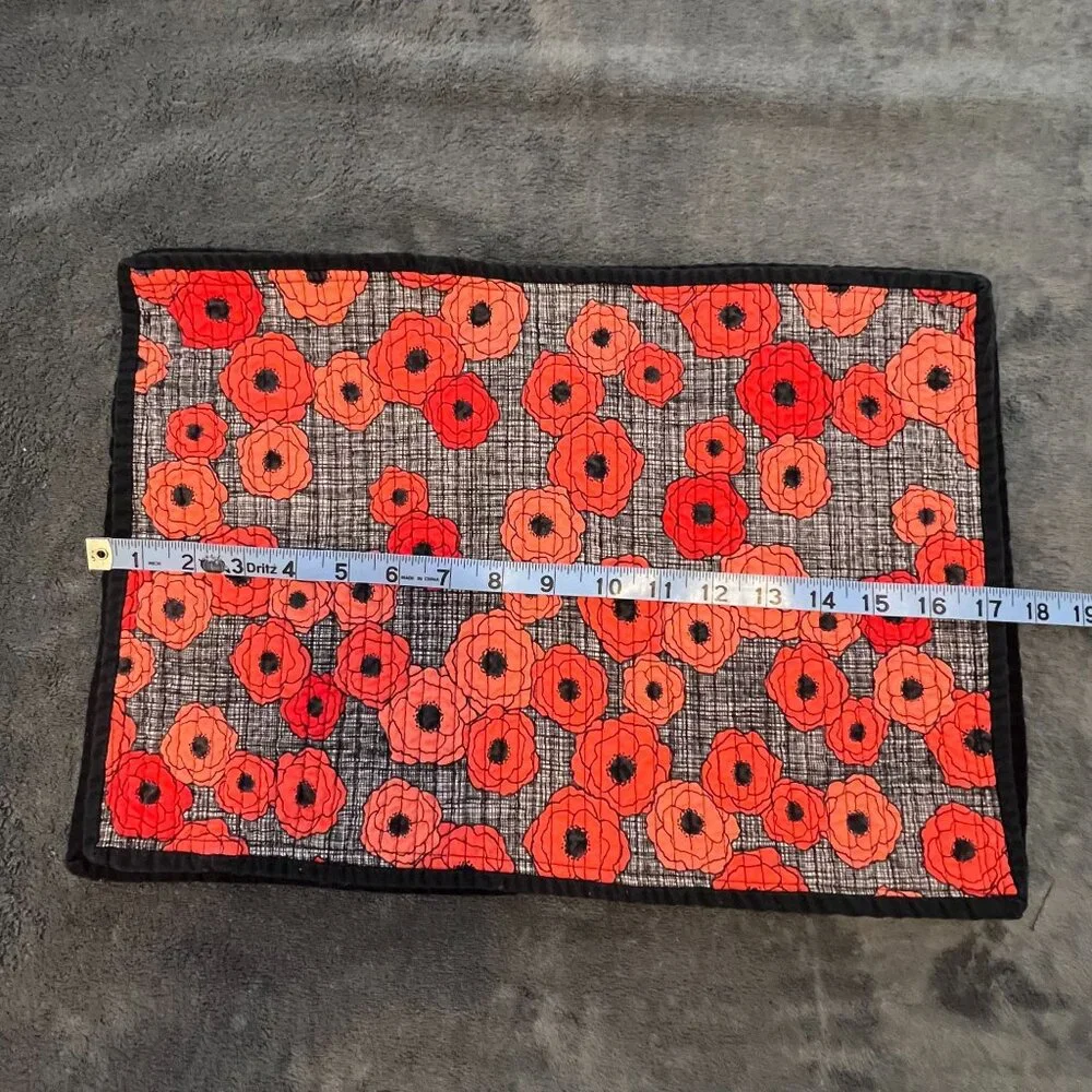 Set Of 4 Handmade Quilted‎ Placemats With Red & Orange Poppies Floral Design